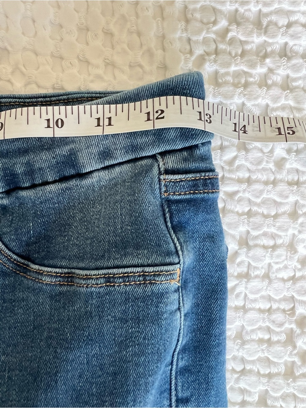 Good American | Indigo Wash Denim Flare Jeans #GLF478T Size 2 - Picture 15 of 17